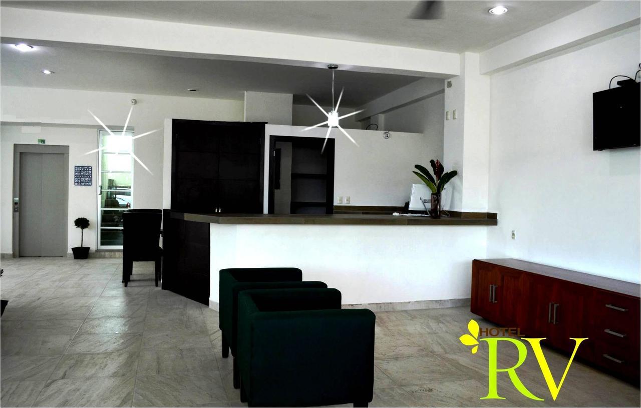 Hotel Rv มาร์ติเนซ เดอ ลา ทอเร ภายนอก รูปภาพ